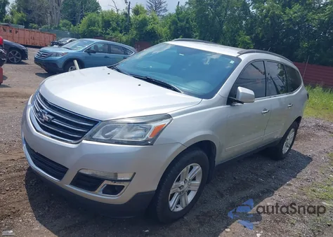 2013 Chevrolet Traverse 2Lt z USA, uszkodzony, nr VIN 1GNKRJKD0DJ157085